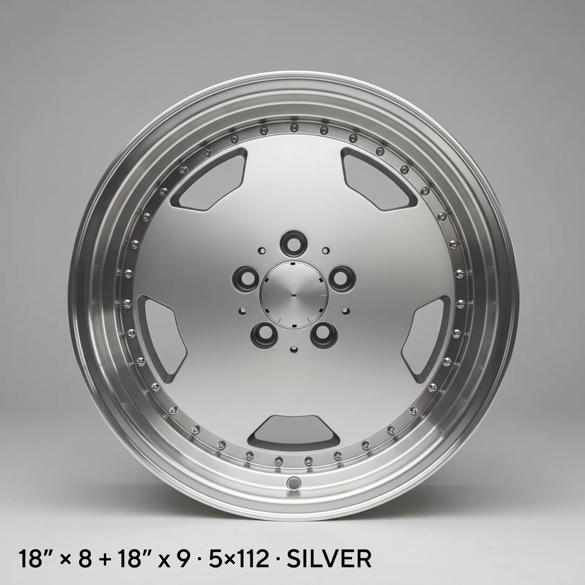 Monoblock Masters 18″ Silver — Staggered Set (5×112)